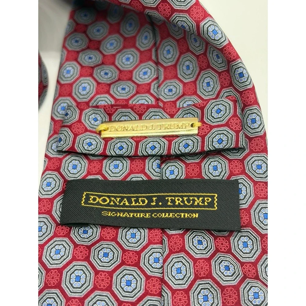 Donald J. Trump Signature Collection, Red/Blue Geometric Octogonal Pattern Tie
